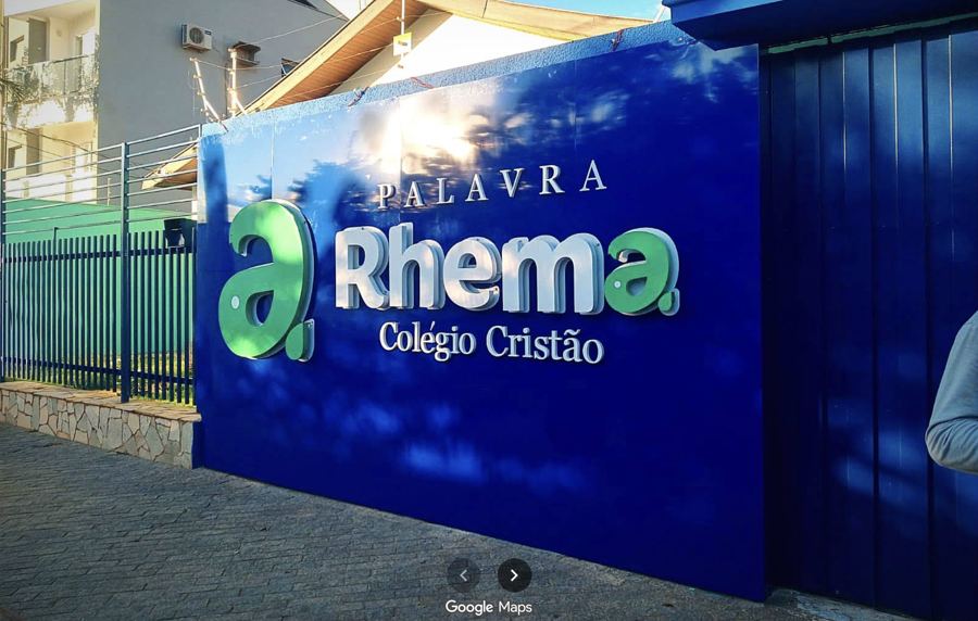 Entrada do Colégio Cristão Palavra Rhema